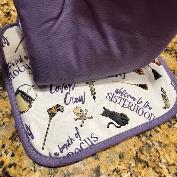 Disney Hocus Pocus Oversized Oven Mitt & Pot Holder Set Halloween - Picture 3 of 7